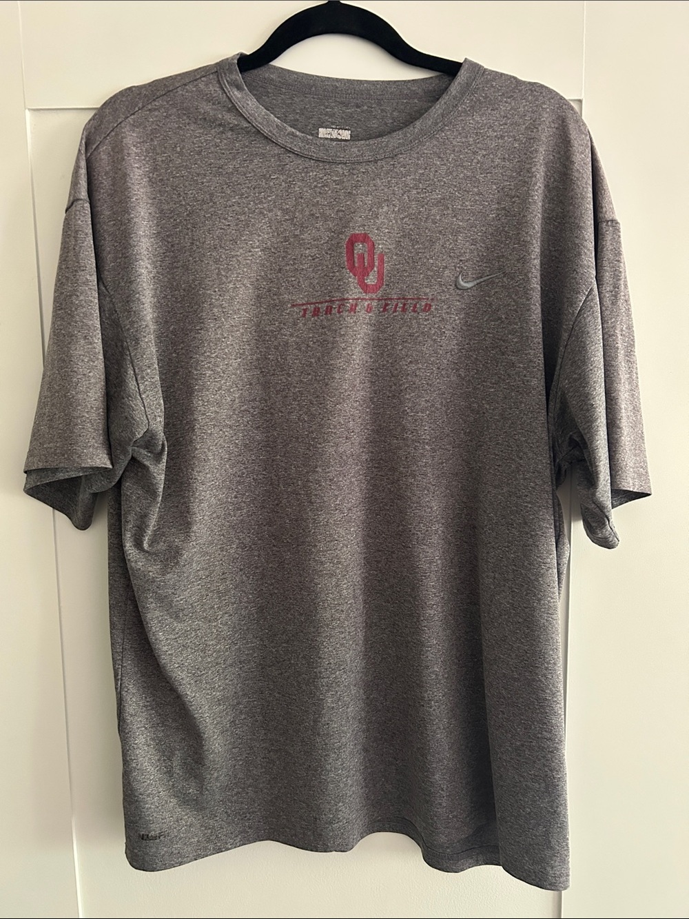 Nike Men’s Gray Oklahoma Track & Field Heather Performance Tee